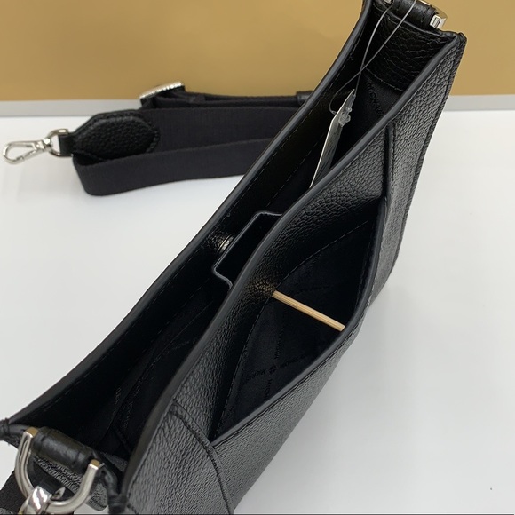 MICHAEL KORS Briley Small Pebbled Leather Messengr - Picture 8 of 16